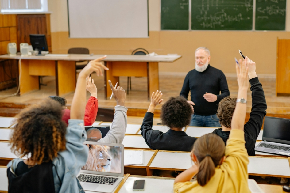 Contract Teacher instructing students in a behavioral health course at Loma Linda University